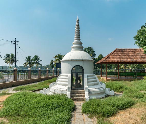 karumadi kuttan alappuzha
